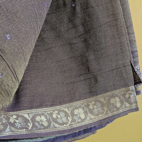 Indian Sari - Picture 5 of 16